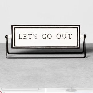 ISO: magnolia reversible sign